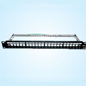 屏蔽空白配線架